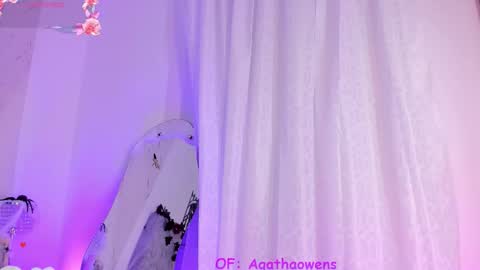 Agatha Owens online show from 18, 10, 2025