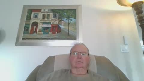 Snapshot of agedscotch chatting on 5, 11, 2025 agedscotch online show from 5, 11, 2025