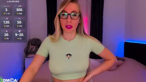 Snapshot of agent_polly chatting on 14, 3, 2026 Polly online show from 14, 3, 2026