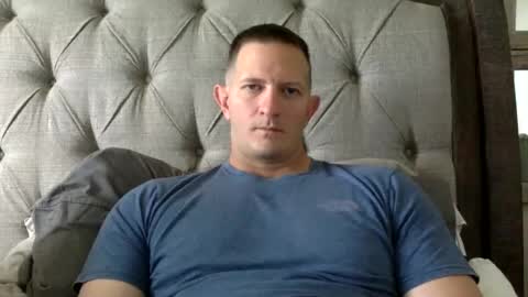 Snapshot of agg3131 chatting on 17, 2, 2025 Andrew G online show from 17, 2, 2025