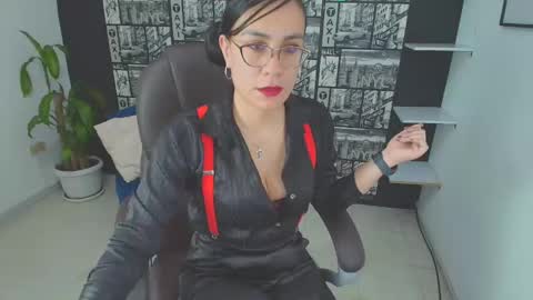 Snapshot of aghata_moon chatting on 15, 2, 2025 Aghata Moon online show from 15, 2, 2025