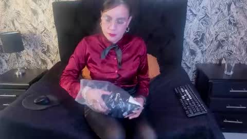 Snapshot of aghata_moon chatting on 25, 3, 2026 Aghata Moon online show from 25, 3, 2026