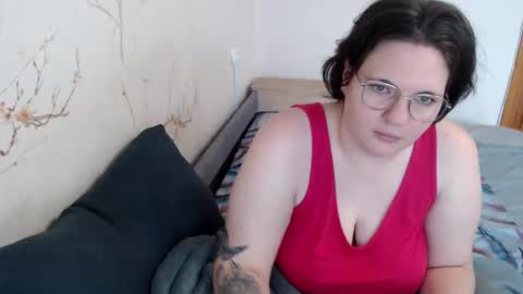 Snapshot of aglaya_fame chatting on 4, 2, 2025 Aglaya Fame online show from 4, 2, 2025