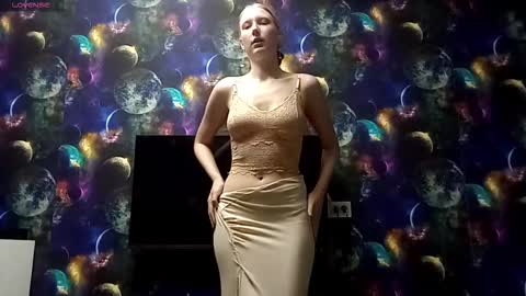 Monica online show from 28, 11, 2025