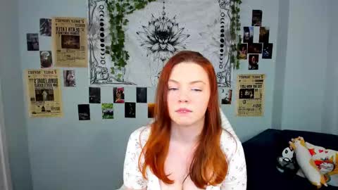 Agnia White online show from 21, 11, 2025