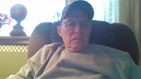 Snapshot of aguynrkfrd chatting on 5, 12, 2024 aguynrkfrd online show from 5, 12, 2024