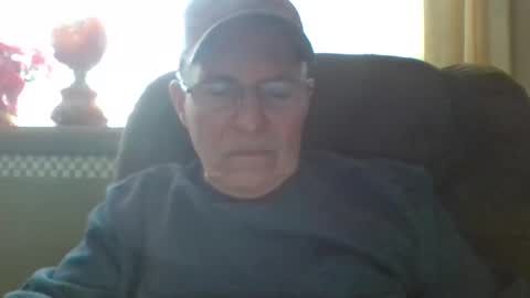 Snapshot of aguynrkfrd chatting on 24, 12, 2024 aguynrkfrd online show from 24, 12, 2024