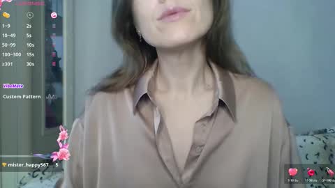 Snapshot of ahtena chatting on 2, 11, 2025 Ahtena online show from 2, 11, 2025