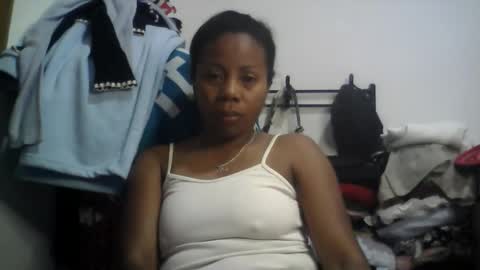 Aicha boobs online show from 27, 5, 2026