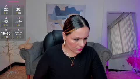 AIDA ADAMS online show from 5, 1, 2025