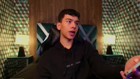 aiden_royce online show from 16, 11, 2025