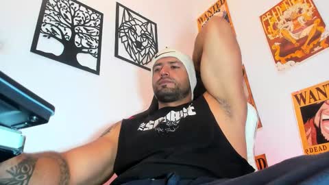 Snapshot of aidenbrites chatting on 23, 11, 2025 Aiden Brites online show from 23, 11, 2025