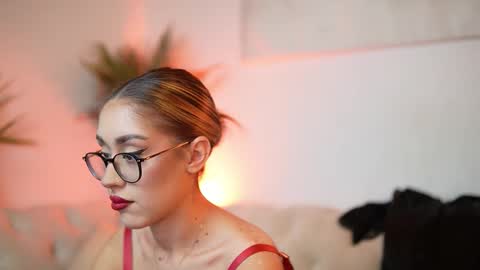 Snapshot of aileenaxa chatting on 29, 10, 2025 Aileen online show from 29, 10, 2025