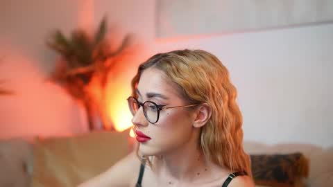 Snapshot of aileenaxa chatting on 6, 2, 2026 Aileen online show from 6, 2, 2026