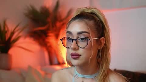 Snapshot of aileenaxa chatting on 20, 2, 2026 Aileen online show from 20, 2, 2026