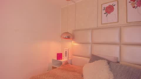 Snapshot of aily_yozuko chatting on 12, 4, 2026 Aily Yozuko online show from 12, 4, 2026