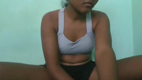 Snapshot of aimeamour chatting on 5, 3, 2025 aimeamour online show from 5, 3, 2025