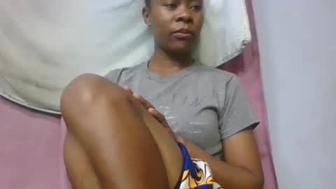 Snapshot of aimee982179 chatting on 21, 3, 2026 aimee982179 online show from 21, 3, 2026