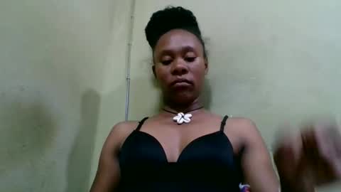 Snapshot of aimee982179 chatting on 19, 4, 2026 aimee982179 online show from 19, 4, 2026