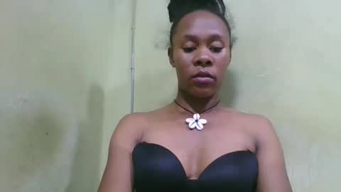 Snapshot of aimee982179 chatting on 21, 4, 2026 aimee982179 online show from 21, 4, 2026