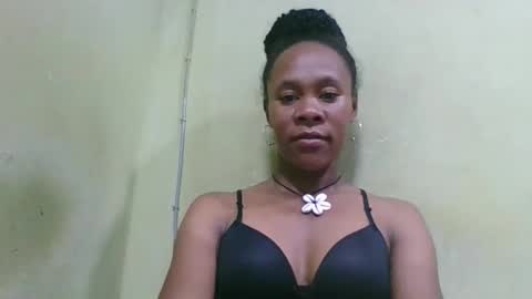 Snapshot of aimee982179 chatting on 22, 4, 2026 aimee982179 online show from 22, 4, 2026