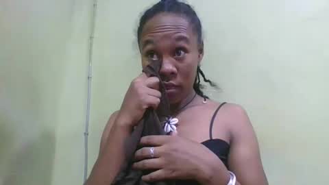 Snapshot of aimee982179 chatting on 28, 4, 2026 aimee982179 online show from 28, 4, 2026