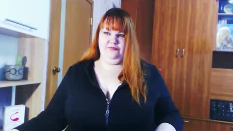 Snapshot of aimeerosebud chatting on 3, 10, 2025 AimeeRosebud online show from 3, 10, 2025