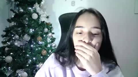 Snapshot of aineangeel chatting on 18, 1, 2025 AINE online show from 18, 1, 2025