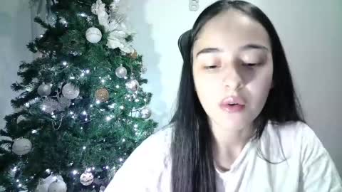 Snapshot of aineangeel chatting on 8, 2, 2025 AINE online show from 8, 2, 2025