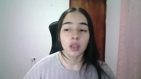 Snapshot of aineangeel chatting on 12, 10, 2025 AINE online show from 12, 10, 2025