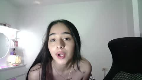 Snapshot of aineangeel chatting on 6, 11, 2025 AINE online show from 6, 11, 2025