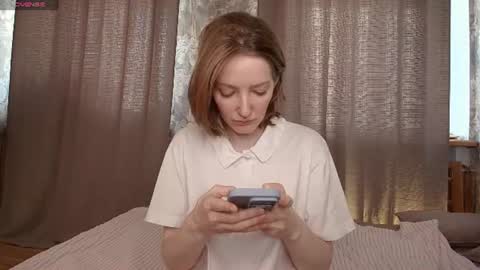 Sofia help me get 50 thumbs up online show from 9, 8, 2026