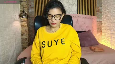 aisha__cambell online show from 22, 4, 2026