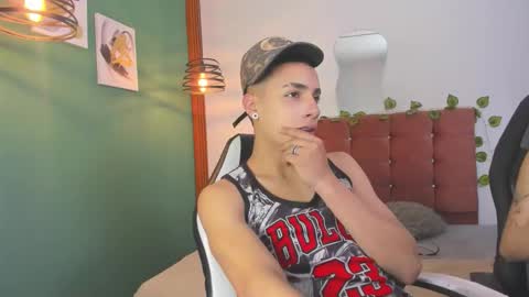 aisha_berry online show from 18, 9, 2025