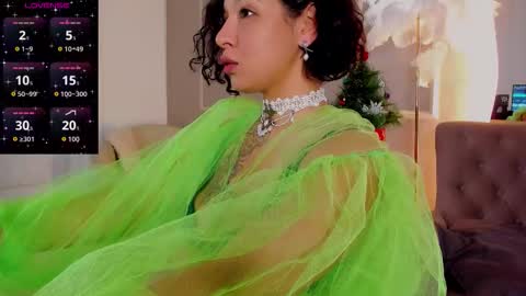 Aisha online show from 18, 12, 2025