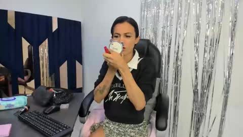 Aisha online show from 5, 6, 2026