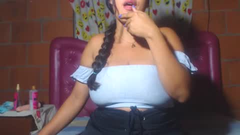 Snapshot of aisha_koswell3 chatting on 18, 2, 2025 aisha koswell3 online show from 18, 2, 2025