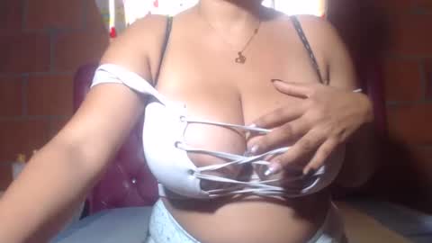 Snapshot of aisha_koswell3 chatting on 23, 2, 2025 aisha koswell3 online show from 23, 2, 2025