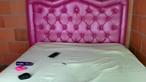 Snapshot of aisha_koswell3 chatting on 14, 9, 2025 aisha koswell3 online show from 14, 9, 2025