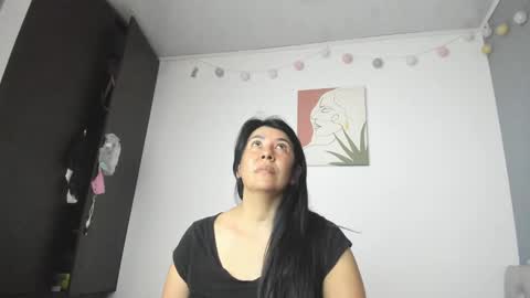 Snapshot of aisha_latina chatting on 13, 1, 2025 Katie online show from 13, 1, 2025