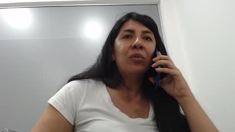 Snapshot of aisha_latina chatting on 27, 2, 2025 Katie online show from 27, 2, 2025