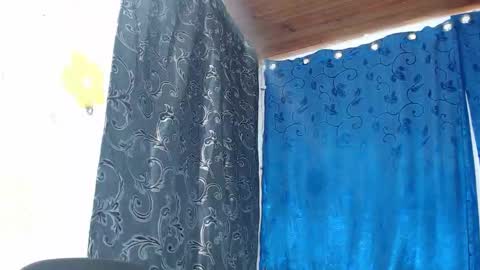 Snapshot of aisha_mcflury chatting on 23, 11, 2025 alexia online show from 23, 11, 2025