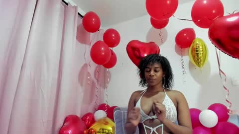 Snapshot of aisha_w10 chatting on 19, 2, 2025 Aisha online show from 19, 2, 2025