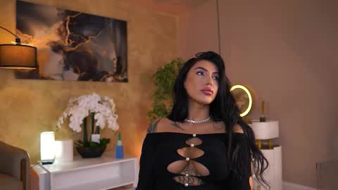 Maddy online show from 6, 11, 2025