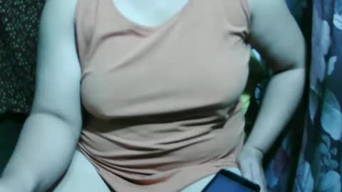 Snapshot of aislahrose chatting on 28, 1, 2025 rosie online show from 28, 1, 2025