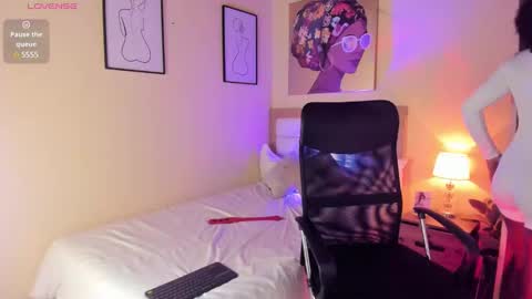 Aitana Brown online show from 10, 1, 2025