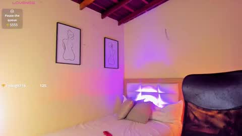 Aitana Brown online show from 12, 1, 2025