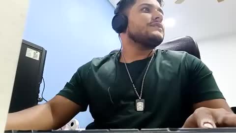 Snapshot of aj_cooper90_ chatting on 28, 12, 2024 Esteban online show from 28, 12, 2024