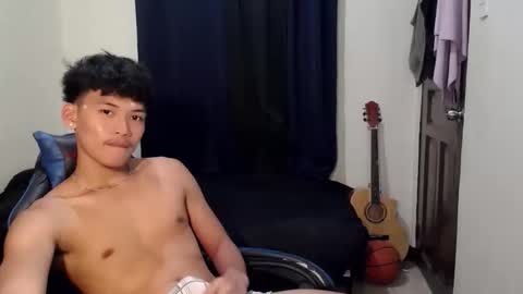 Snapshot of aj_daksxx chatting on 6, 5, 2026 aj_daksxx online show from 6, 5, 2026