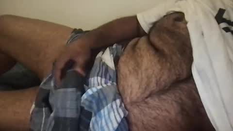 Snapshot of ajeeb_najeeb chatting on 5, 3, 2025 BigHairyGuy online show from 5, 3, 2025